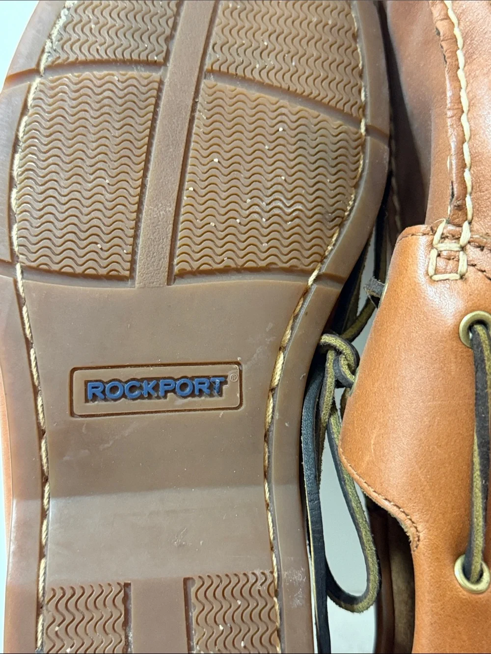 Rockport. Men's Leather Boat/Dock  Shoes in Tan. Size 10.5